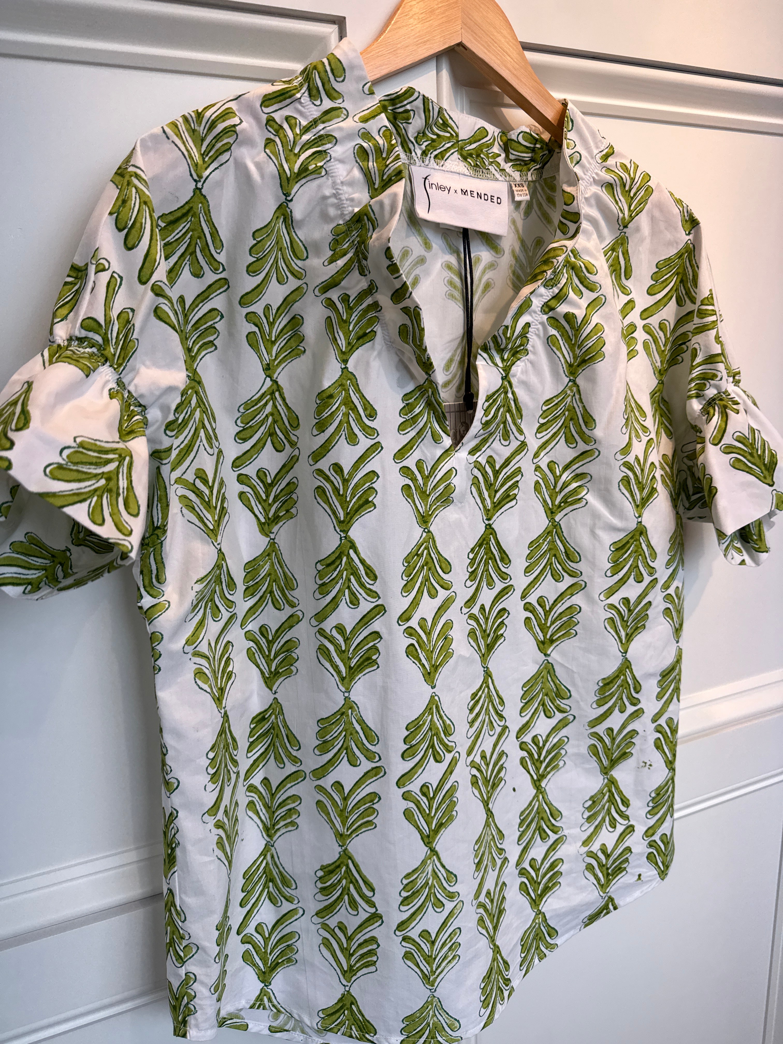 Finley Crosby Top Palmetto Green