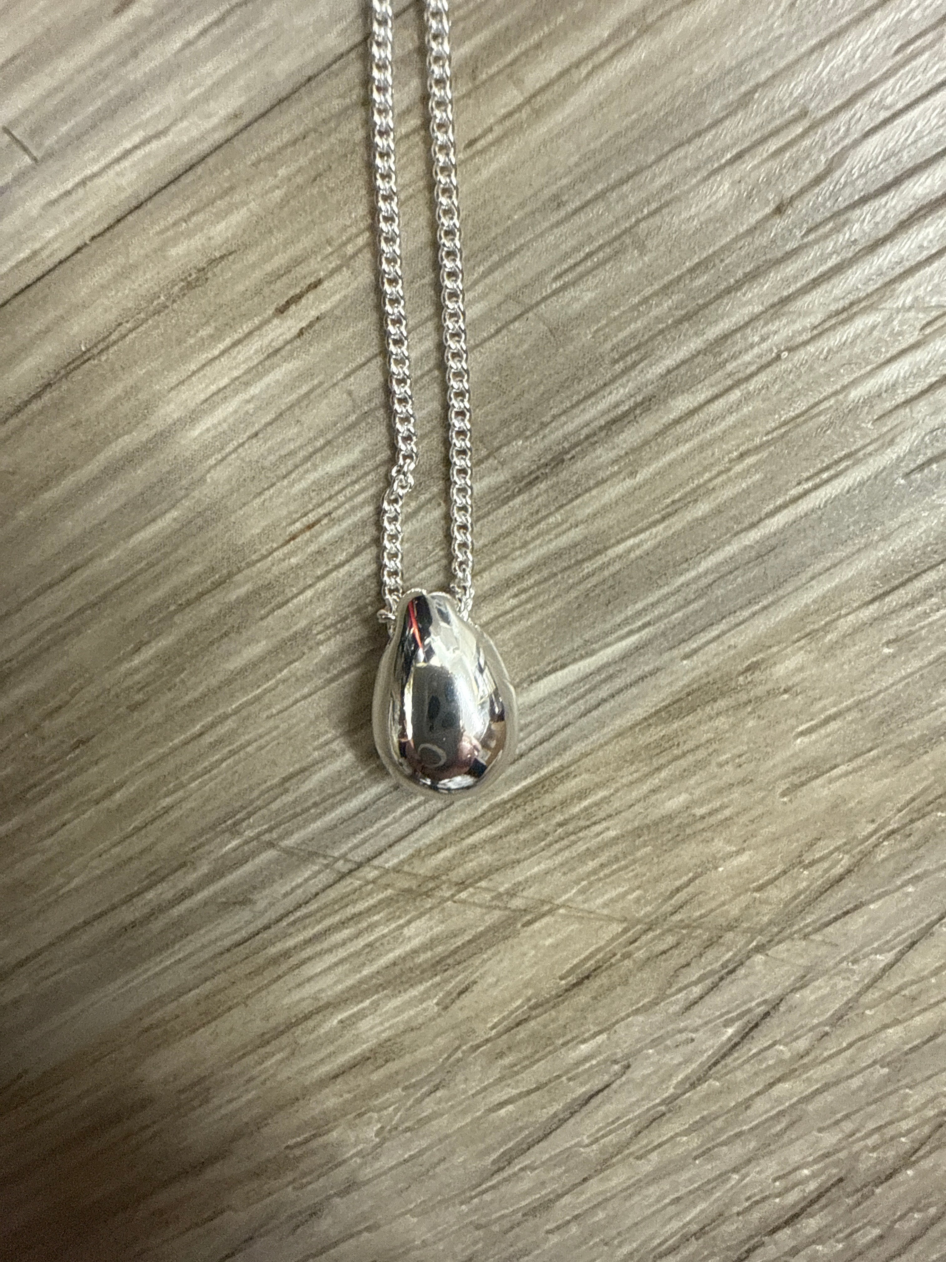 Julie Vos Wave Delicate Necklace Silver