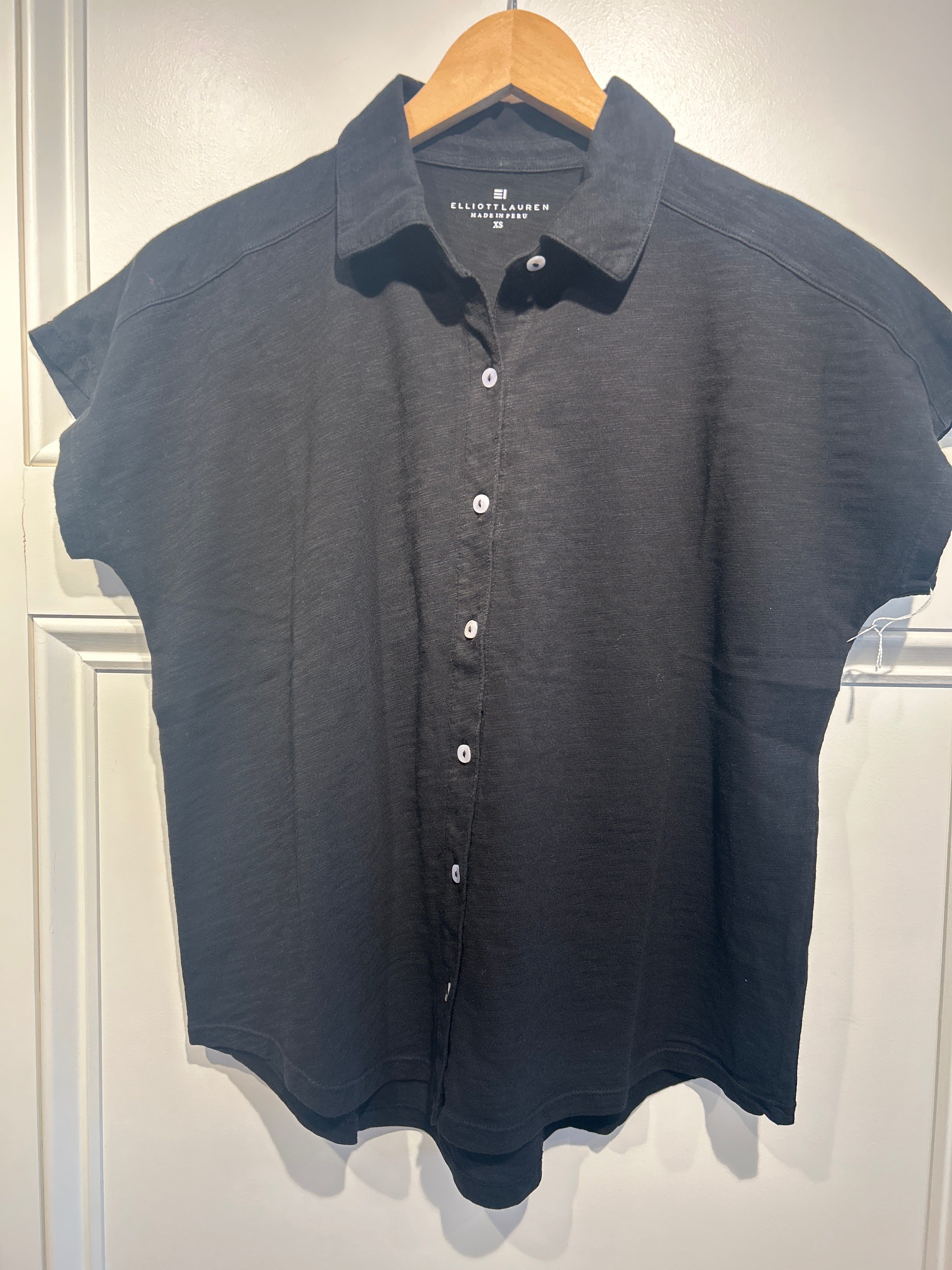 Elliott Lauren Knit Button Down Short Sleeve Top