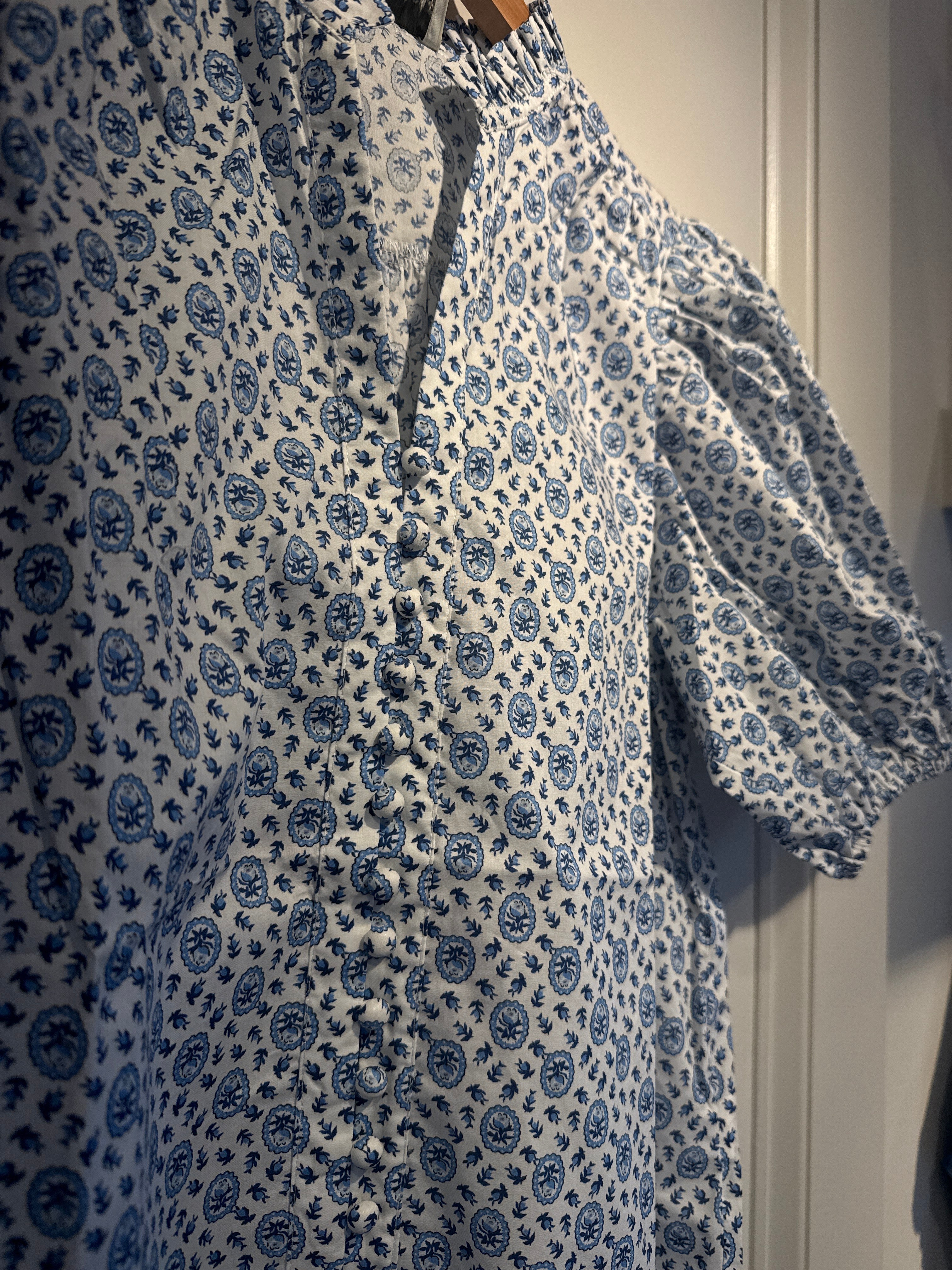 RR Blue Print Top