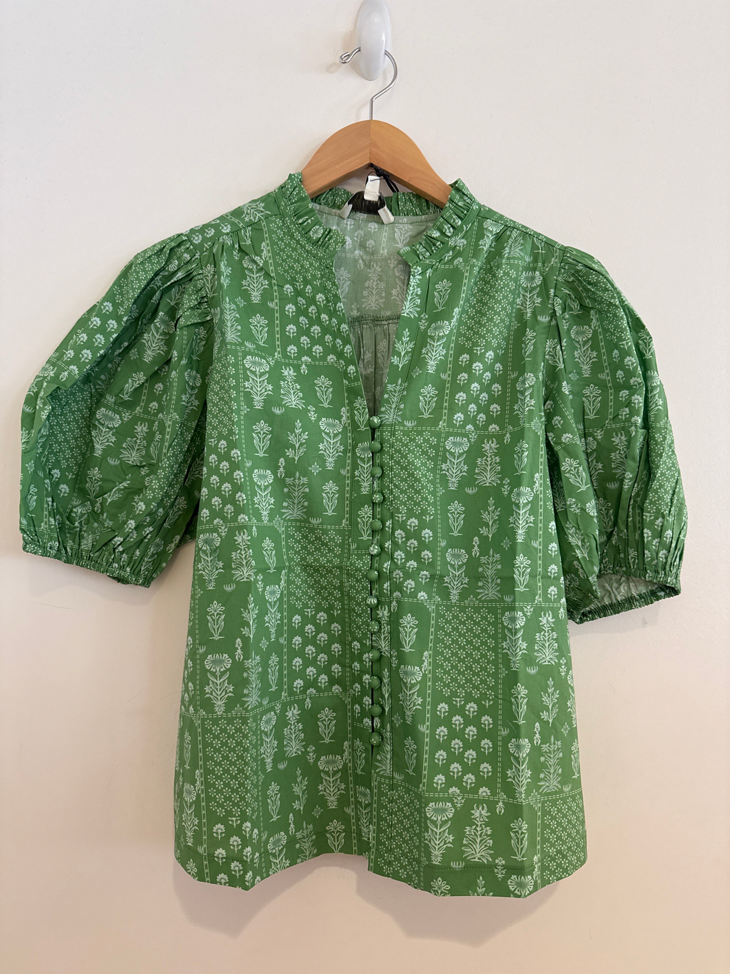 RR Floral Button Down Top