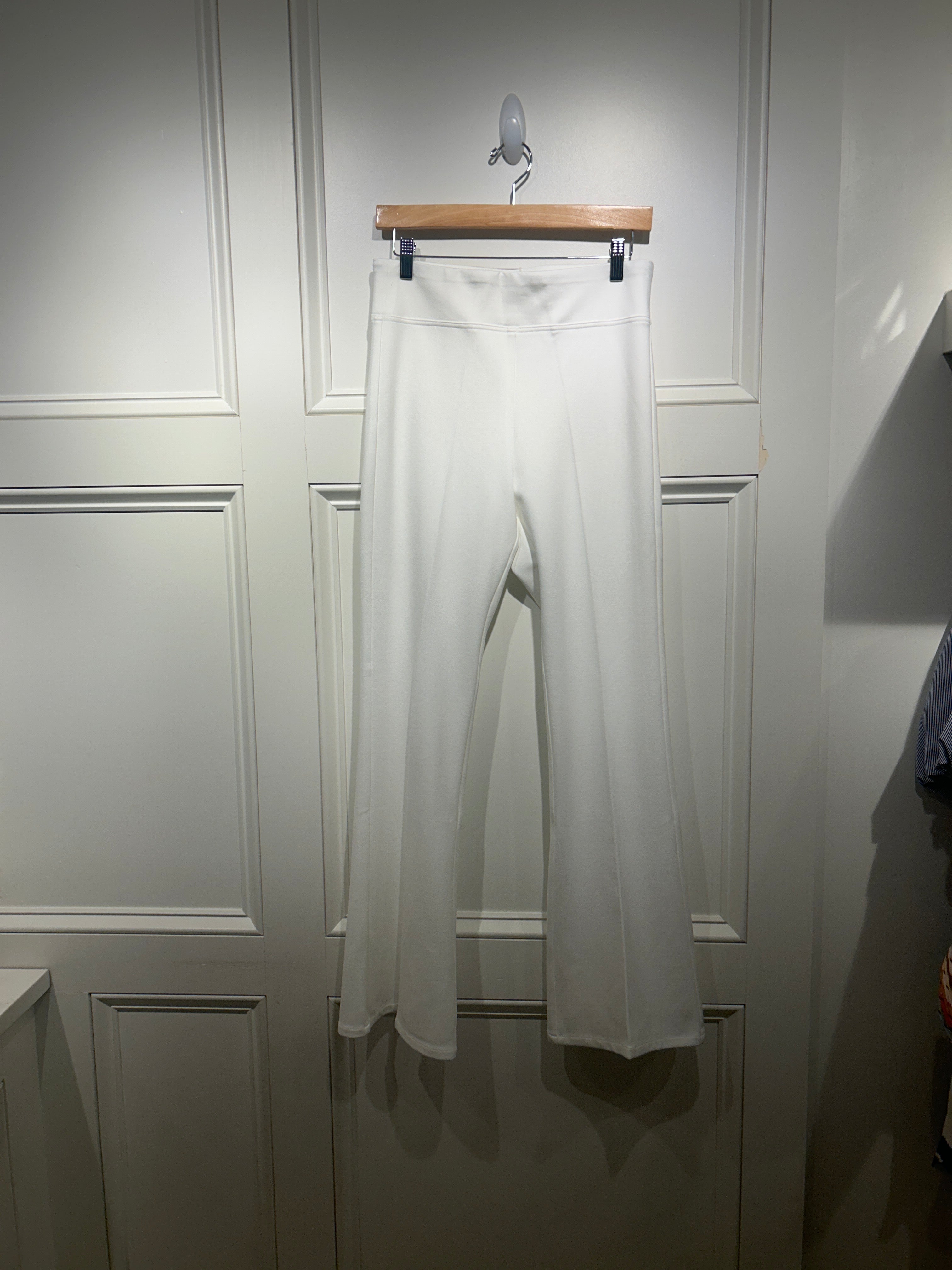 Avenue Montaigne Fame Pants Off White