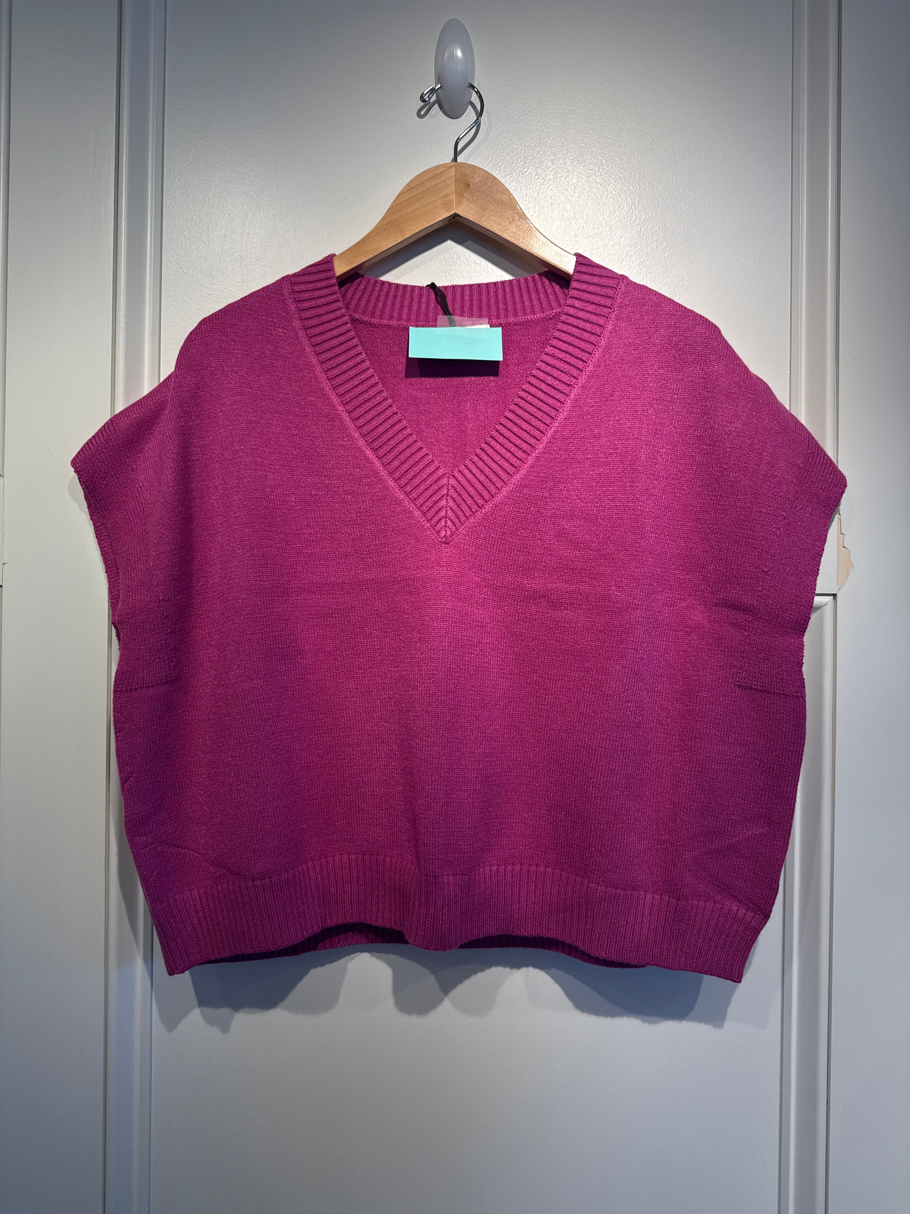 RR V Neck Sweater Vest With Cap Sleeves