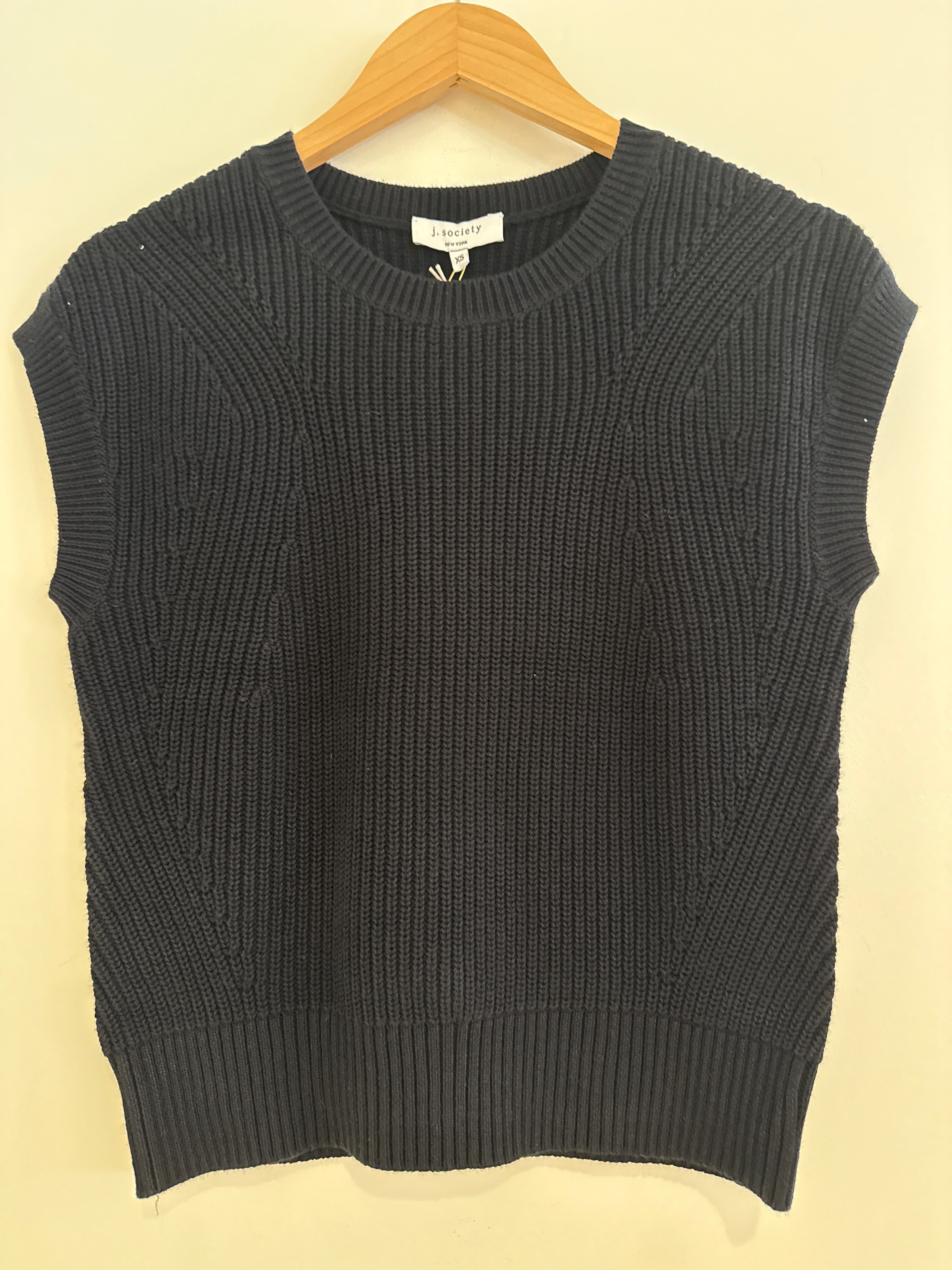 J Society Shaker Vest Black